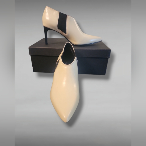 New $475 Rag & Bone Beha Chelsea Booties In Antique White Size: 36.5(US 6.5) - Picture 1 of 11